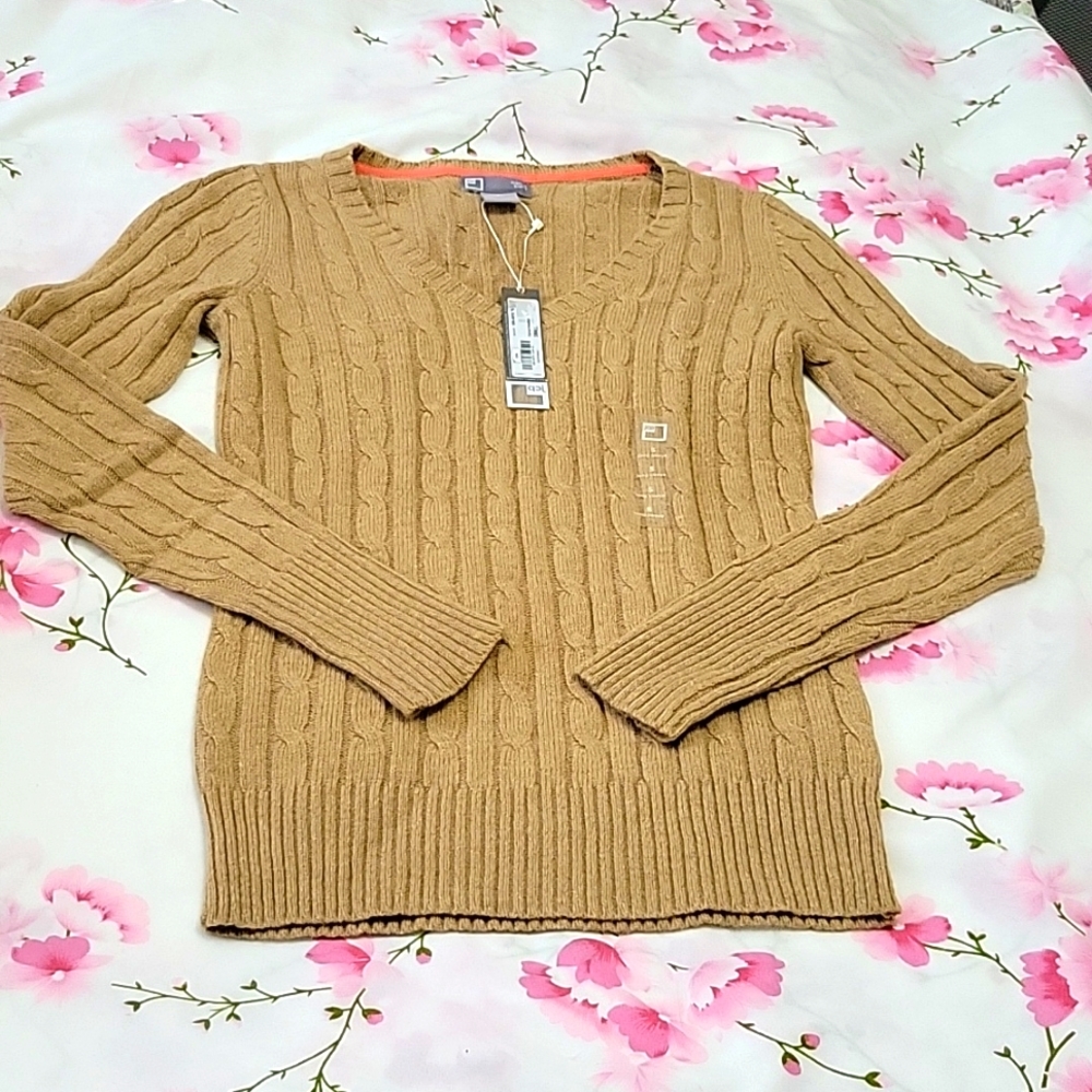 Sweater size small Khaki color